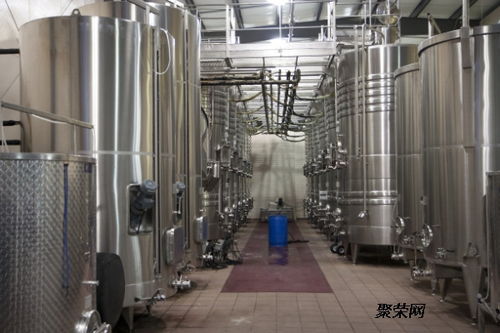 專業(yè)食品廠設(shè)備回收高價收購拆除食品廠冷庫設(shè)備